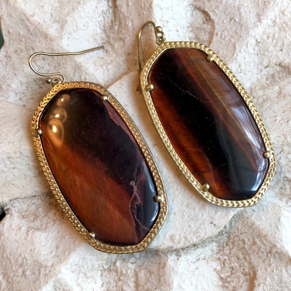Kendra Scott Danielle earrings